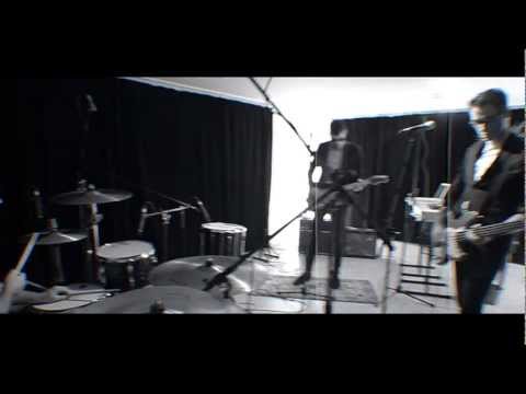 Make My Heart Explode - Maybe (live at home)