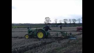 preview picture of video 'East Lothian Vintage Ploughing Association match at Oxenfoord'