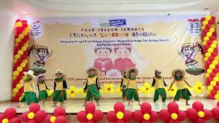 Download lagu Tarian topi saya bundar (versi jawa) mp3