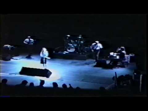 10,000 Maniacs - Like The Weather (1989) New Haven, CT