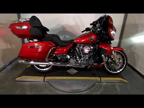 2026 Harley-Davidson Street Glide Limited Grand American Touring FLHXL