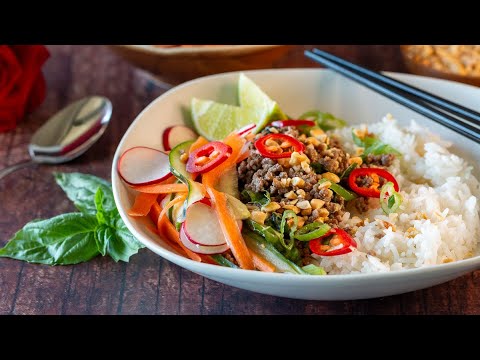 How to Make Thai Ground Beef Bowls in Just 20 Minutes!