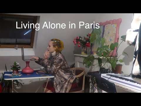 Living Alone in Paris vlog - becoming French & going places!!