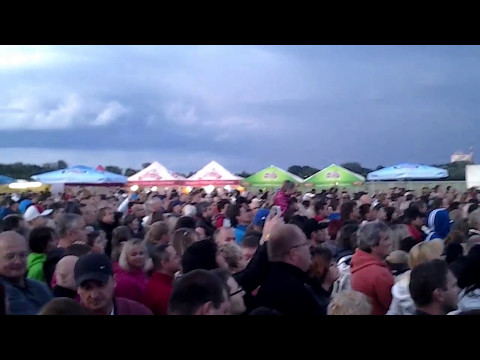 ELÁN - THE BEST OF VOL.2,   4./5.Vymyslená. LETISKO HOLÍČ 20.6.2015.