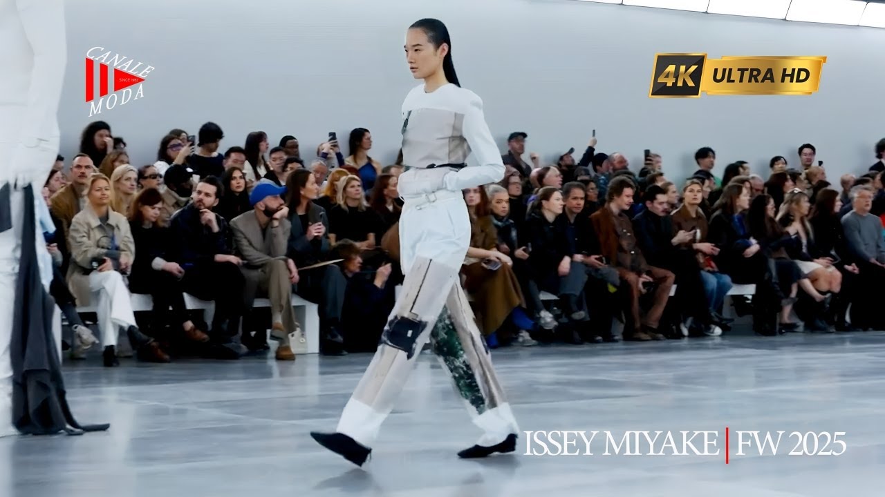 ISSEY MIYAKE Fall Winter 2025/2026 Paris - 4K Canale Moda