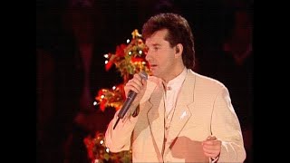 Daniel O&#39;Donnell - You&#39;ll Never Walk Alone (Filmed live at The Point, Dublin 1996)