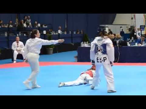 Taekwondo girl knockout - Adriana Cerezo