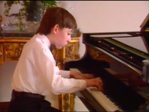 young Alexander Kobrin ~ Chopin Fantaisie-Impromptu & interview ~ video 1993