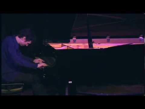 Guillaume Martineau -- solo piano improvisation #5