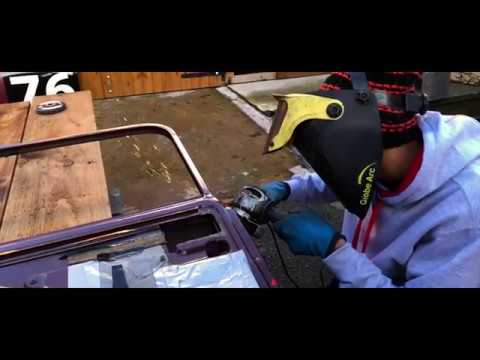 Classic Mini: Door Skin Replacement & Frame Repair