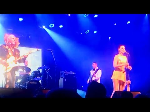 🎸Skyhooks Show "Whatever happened to the revolution" Bob 'Bongo Starkie @ Oakleigh Club Melb 12/3/22