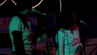 Samira &amp; Margie - On éteint (Zazie Cover) @ Acoustic Oupeye n°6 (27.3.09)