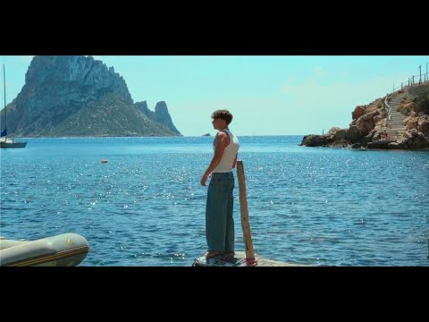 Izan Llunas - MALA MÍA(Video oficial)
