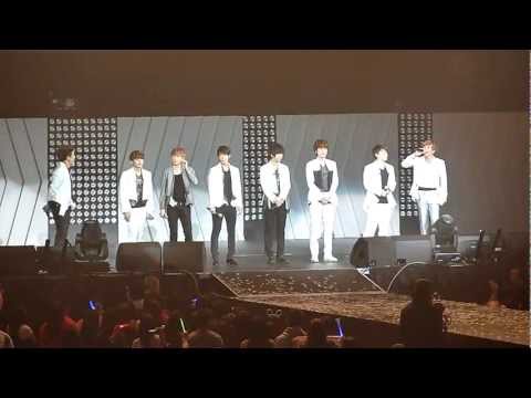 [FANCAM] 120520 SMTown Anaheim - Intro