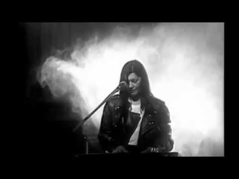 Margita Stefanović Magi EKV-Anđeo za klavijaturama