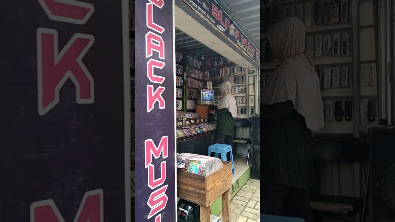 Black music toko kaset CD & Remot terlengkap di kota slawi