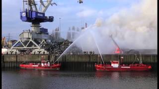 preview picture of video 'Großbrand im Hafen Harburg'