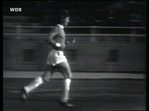 1976 UEFA Euro (Qualifier). Greece vs. West Germany. Full Match (Part 1 of 4).