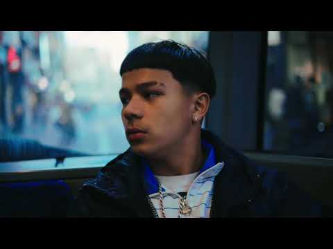 BIGBOBBYBITCH  RUNNING ON DE TRACKS & NO HOOK (Official Music Video)