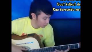 Download lagu Dadali-disaat aku tersakiti by nathan fingerstyle mp3 Download lagu Dadali-disaat aku tersakiti by nathan fingerstyle mp3