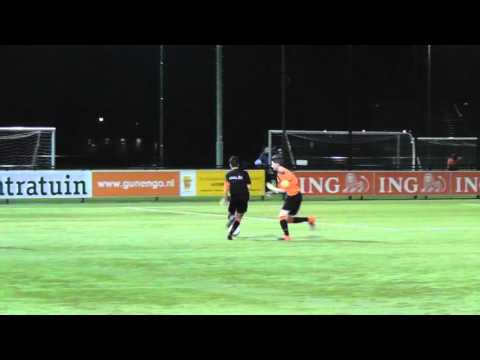 25 jan 2016 VV De Meern A2 - VV De Meern A3 oefenwedstr  5-0 Redding Tom