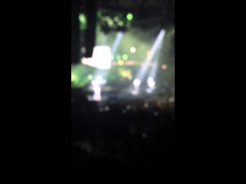 Linkin Park - Runaway Stuttgart 04.11.14