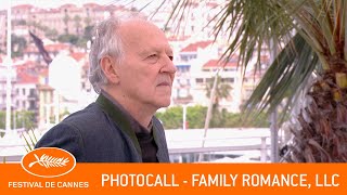 FAMILY ROMANCE  Photocall  Cannes 2  EV