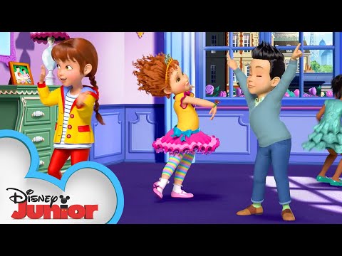 Nancy's Dance Party ? | Fancy Nancy | Disney Junior