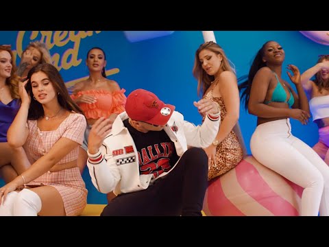 Video thumbnail for Kiss me Baby