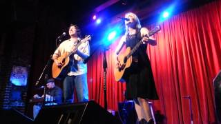 Bruce Robison / Kelly Willis - Heaven&#39;s Just A Sin Away