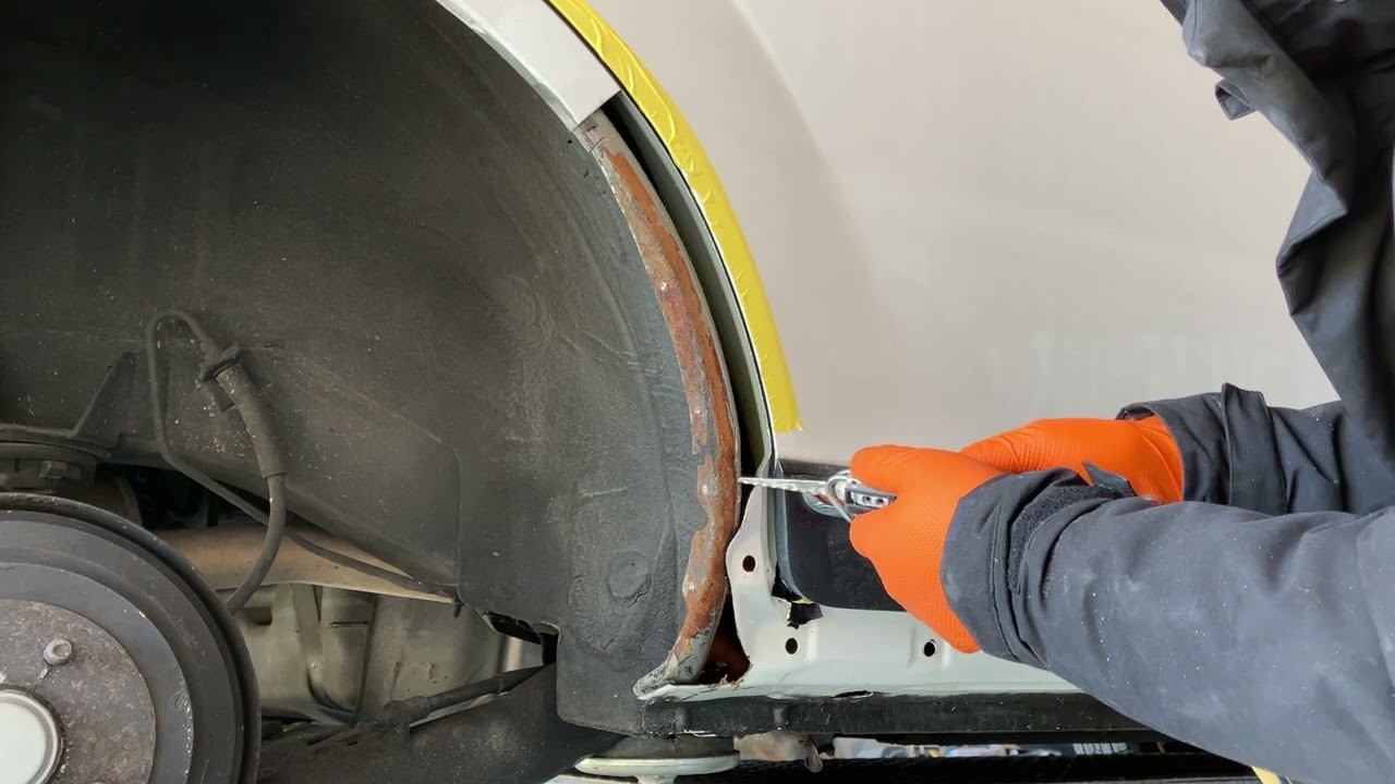 【マツダ ベリーサ】近年の猛暑と錆対策