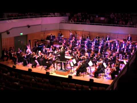 E.T. Flying Theme live -  RTÉ Concert Orchestra & Neil Thomson