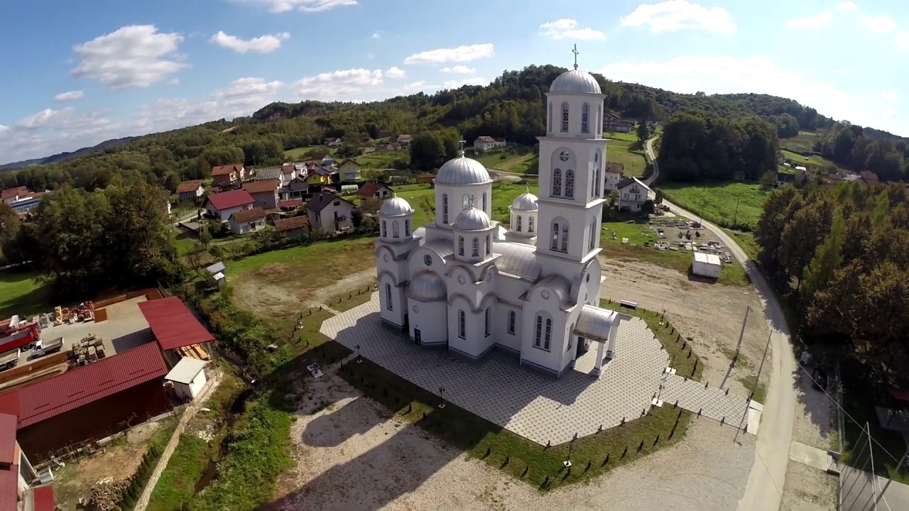 Спомен-храм Васкрсења Христовог Станари