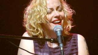 Shrink - Anneke van Giersbergen &amp; Danny Cavanagh - Teatro Nescafe de las Artes