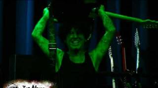 LA GUNS "ONE MORE REASON"@SHOWCASE LIVE-FOXBOROUGH, MA 8-4-10