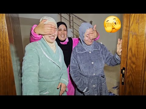 هدية من ملايين والله متوقعوا المن🤔كلشي بقا مصدوم هذا هو زهرها ربي لبغها😮شوفوا ردات فعلها🫣