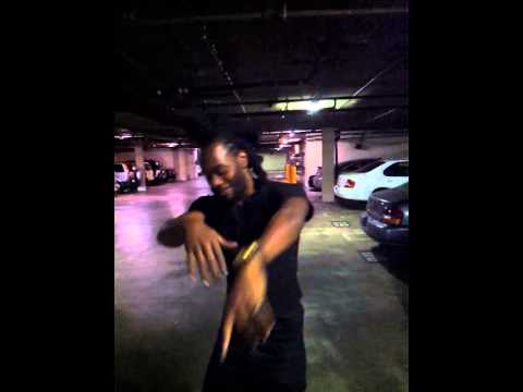 Rockin Out to Lil Bro "Dez "Flocka" Bell" Ryming On Car System