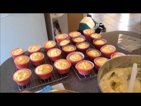 Raspberry Cheesecake Cupcakes Tutorial