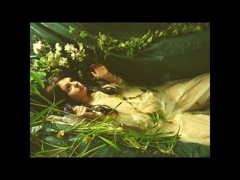 Maddy Street - Cycle