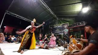 Download lagu Tari Jaipong - Silih Antosan mp3 Download lagu Tari Jaipong - Silih Antosan mp3