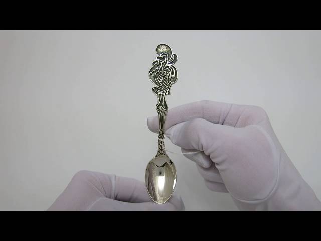 Детская серебряная ложка с петушком 62лт Видеообзор