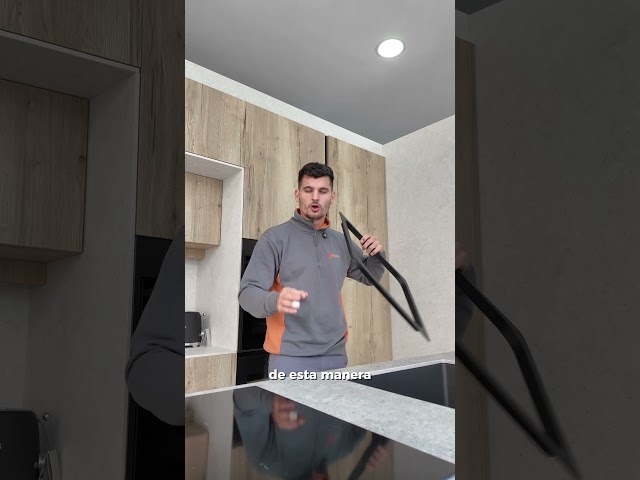 Vídeo relacionado con ZHITENG Absorbent Faucet Mat, Protector Mueble Fregadero De Diatomita, 37 x 10 cm Protector Salpicaduras Cocina, Almohadilla de Secado De Agua, para Cocina, Baño, Restaurante (Beige y Gris)