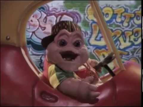 Dinosaurs - Baby Sinclair - I'm The Baby, Gotta Love Me (Music Video)