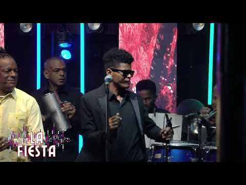 Popurrí, Loco Loco, Pum Pum, Como Es Posible - Dionis Fernández, en vivo