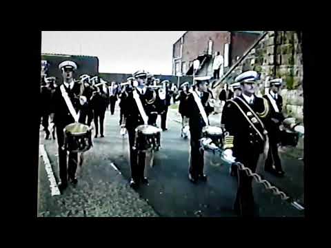 Mountbatten Memorial Flute Band Coatbridge  ⚓   "Follow Follow"   ⚓   1990