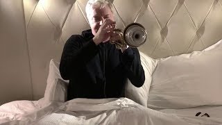 Chris Botti performs &quot;Hallelujah&quot; in bed | MyMusicRx #Bedstock 2017