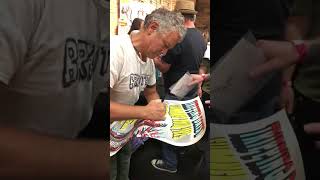 Tim Delaughter of Tripping Daisy encourages young fan