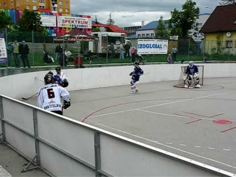 ŠKB Izoglobal Martin - LG TPS Doprastav BA  1.gól Hrivnák (Martin)  FINÁLE play off 1.zápas