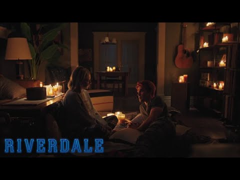 Riverdale - 6x12 - Betty escapa del TBK