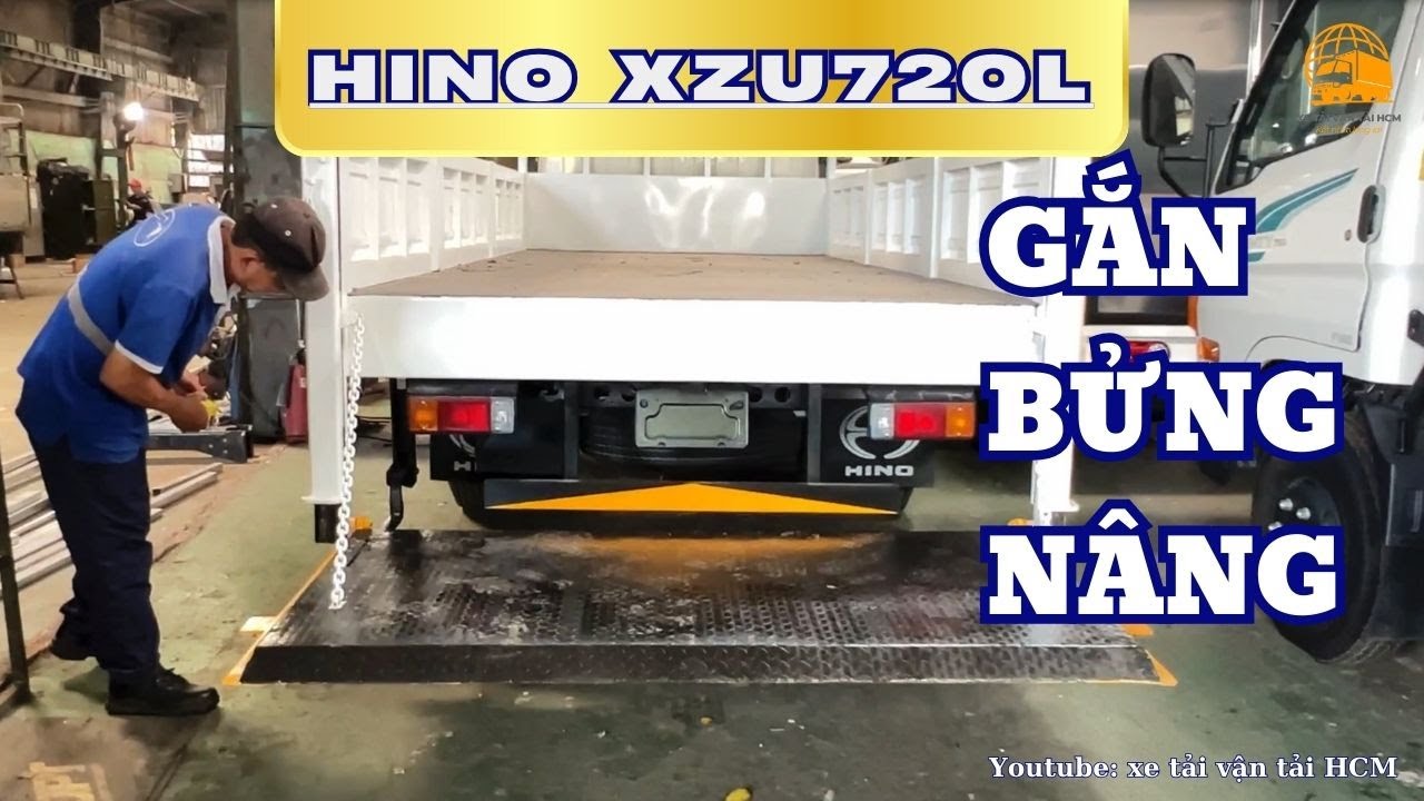 Bửng nâng gắn trên xe tải Hino 3 tấn 5 thùng lửng | Xe tải vận tải HCM